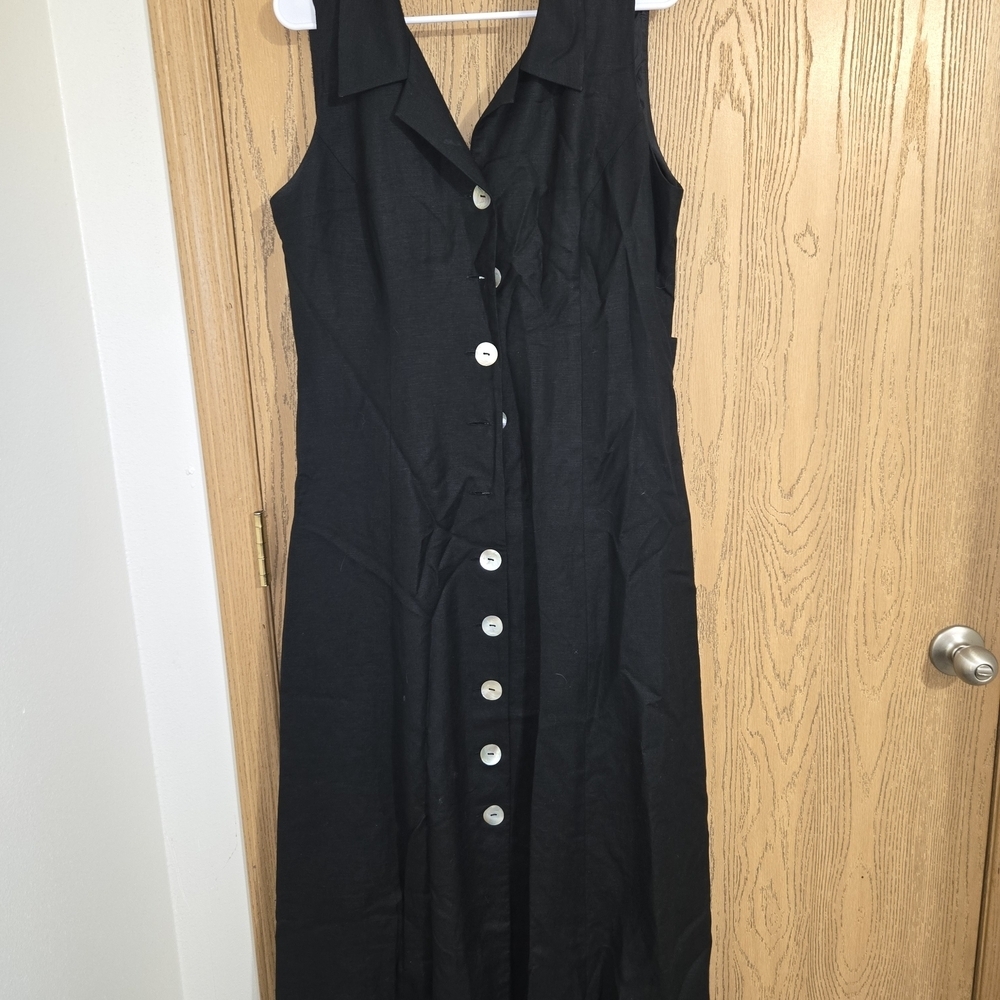 Jessica Howard Black Button-Down Formal Dress